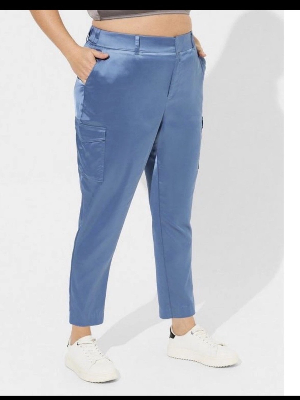 NWT Torrid Relaxed Taper Satin Cargo High Rise Pants